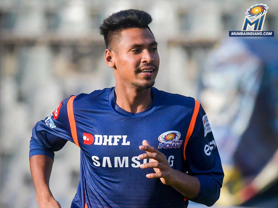 IPL Mumbai Indians Logo Team Jersey Brand Endorsements Partner Sponsor DHFL