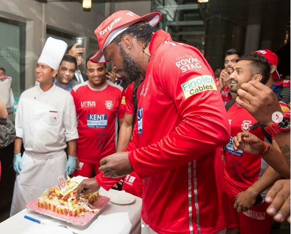 Kings XI Punjab Official Sponsors List Partners Brand Ambassador Logos On Jerseys Royal Stag