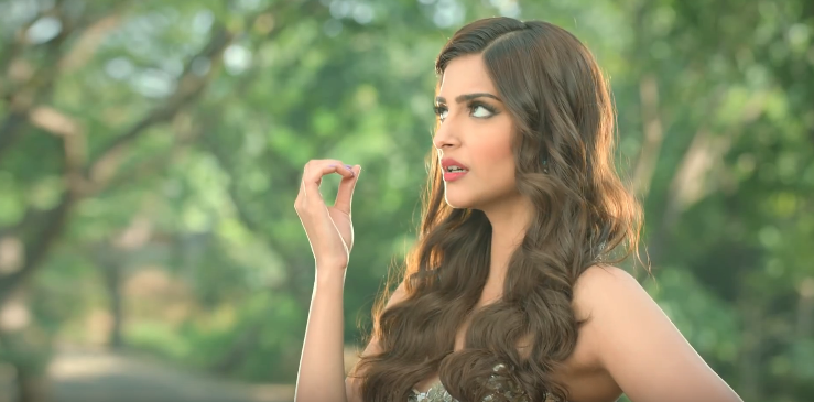 Sonam Kapoor Brand Endorsements Brand Ambassador Advertisements TVCs List Snickers chocolate brand