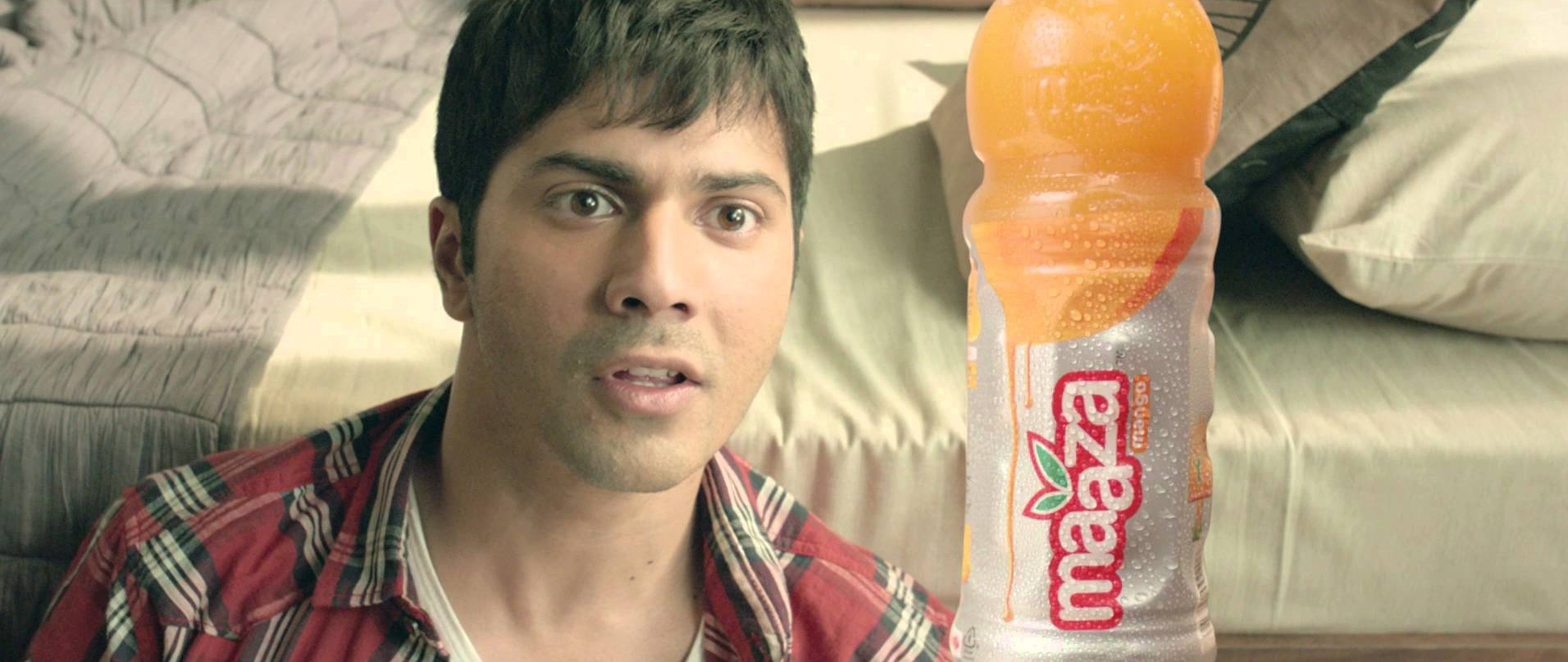 Varun-Dhawan-Brand-Endorsements-Ambassador-Advertising-Marketing-Campaign-TVC-Advertisement-Maaza.jpg