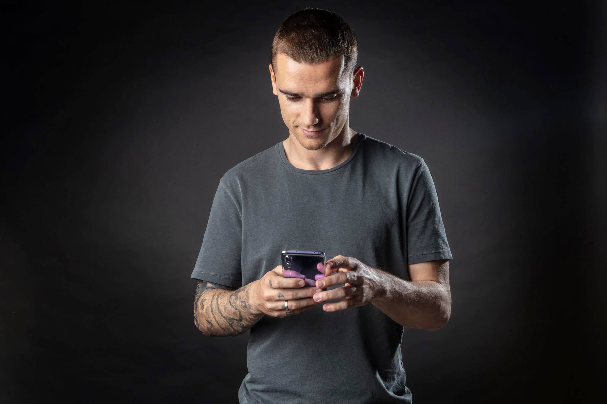 Antoine Griezmann Sponsors Brand Endorsements Brand Ambassador Personal Sponsorship deals list french footballer Huawei mobile smart phones