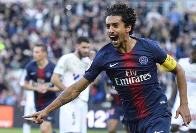 Shirt sponsors logo jersey brand most popular football clubs England Europe Spain Paris Saint-Germain F.C. Fly Emirates