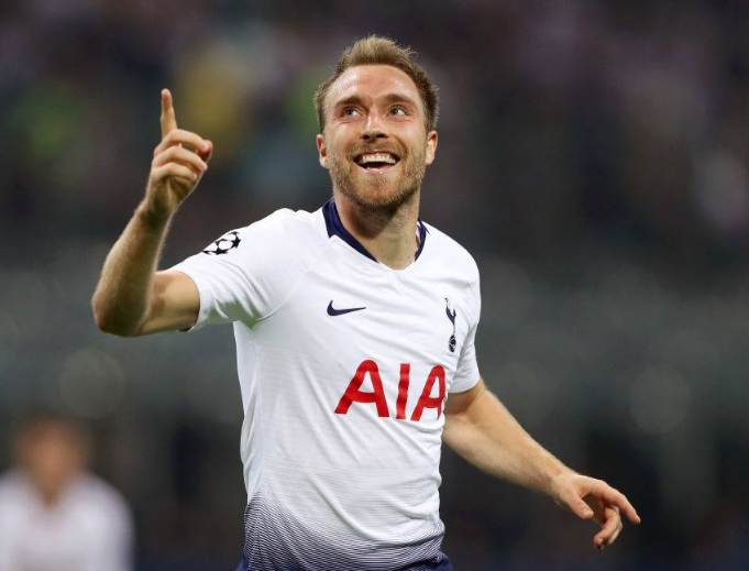 Shirt sponsors logo jersey brand most popular football clubs England Europe Spain Tottenham Hotspur F.C. AIA
